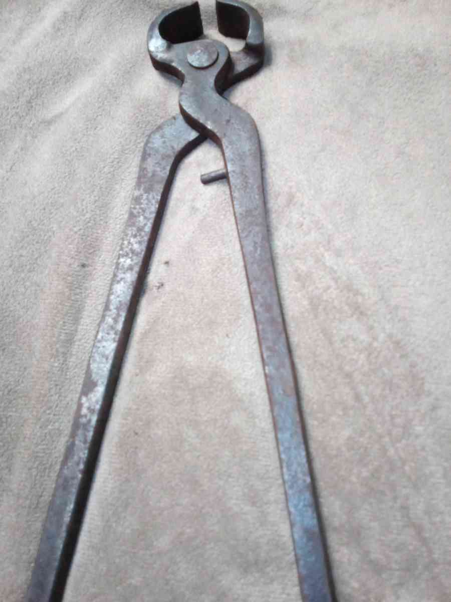 14 Hoof Nippers duct cheaters - Villa Rica, Georgia - FleaMarketBay