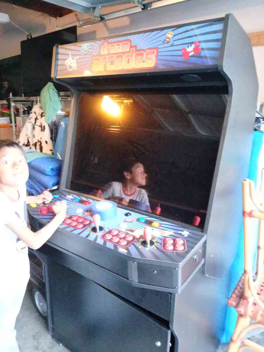 Dreams rcade - San Jose, California - FleaMarketBay