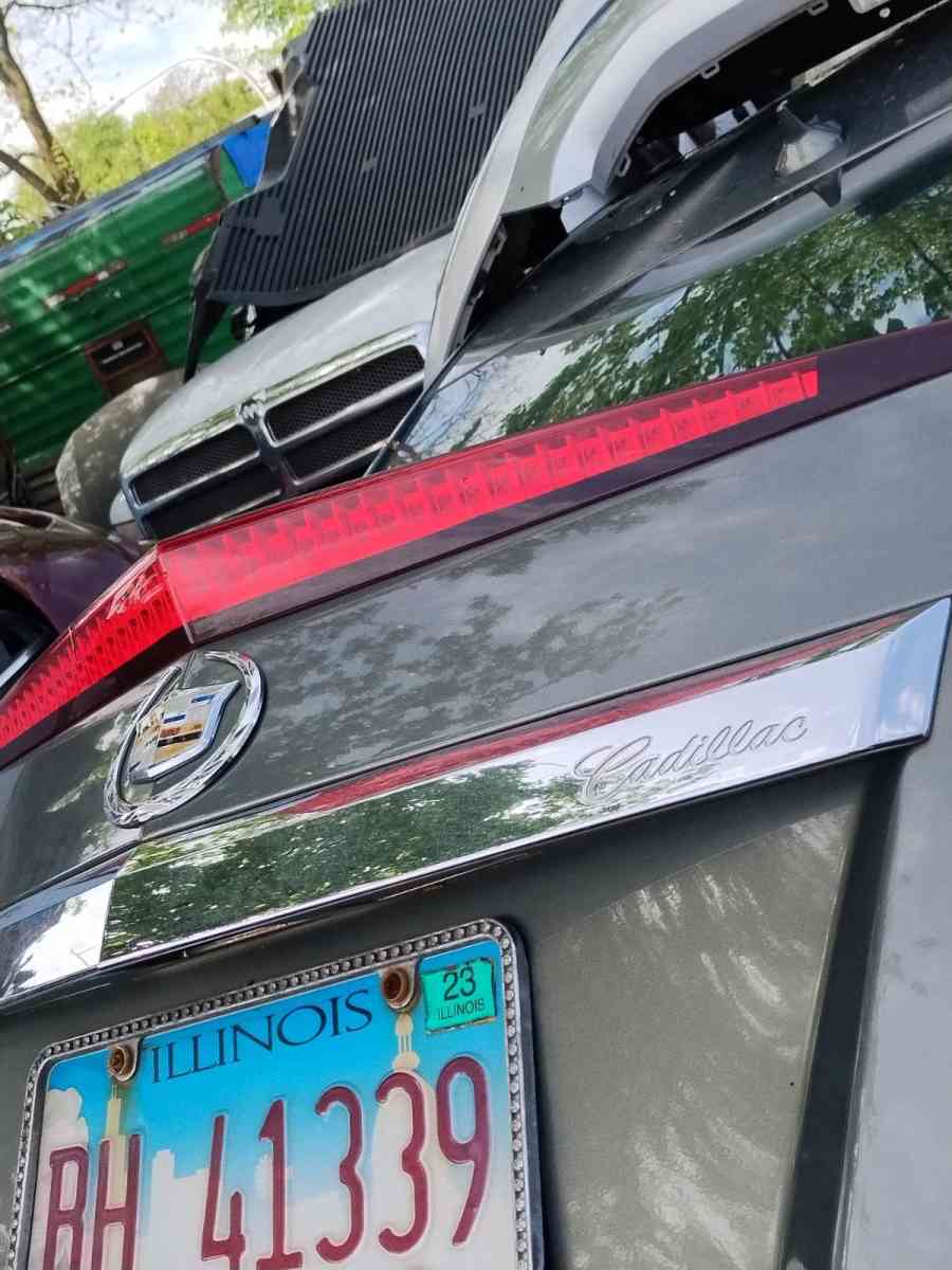 auto spare parts piezas de carros - Arlington Heights, Illinois