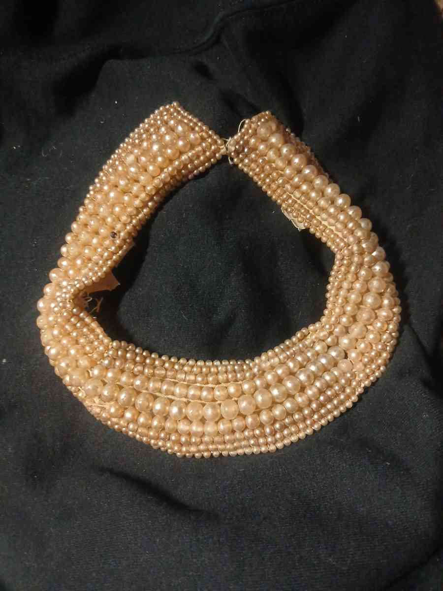 vintage pearl beaded collar necklace - Allendale, Missouri