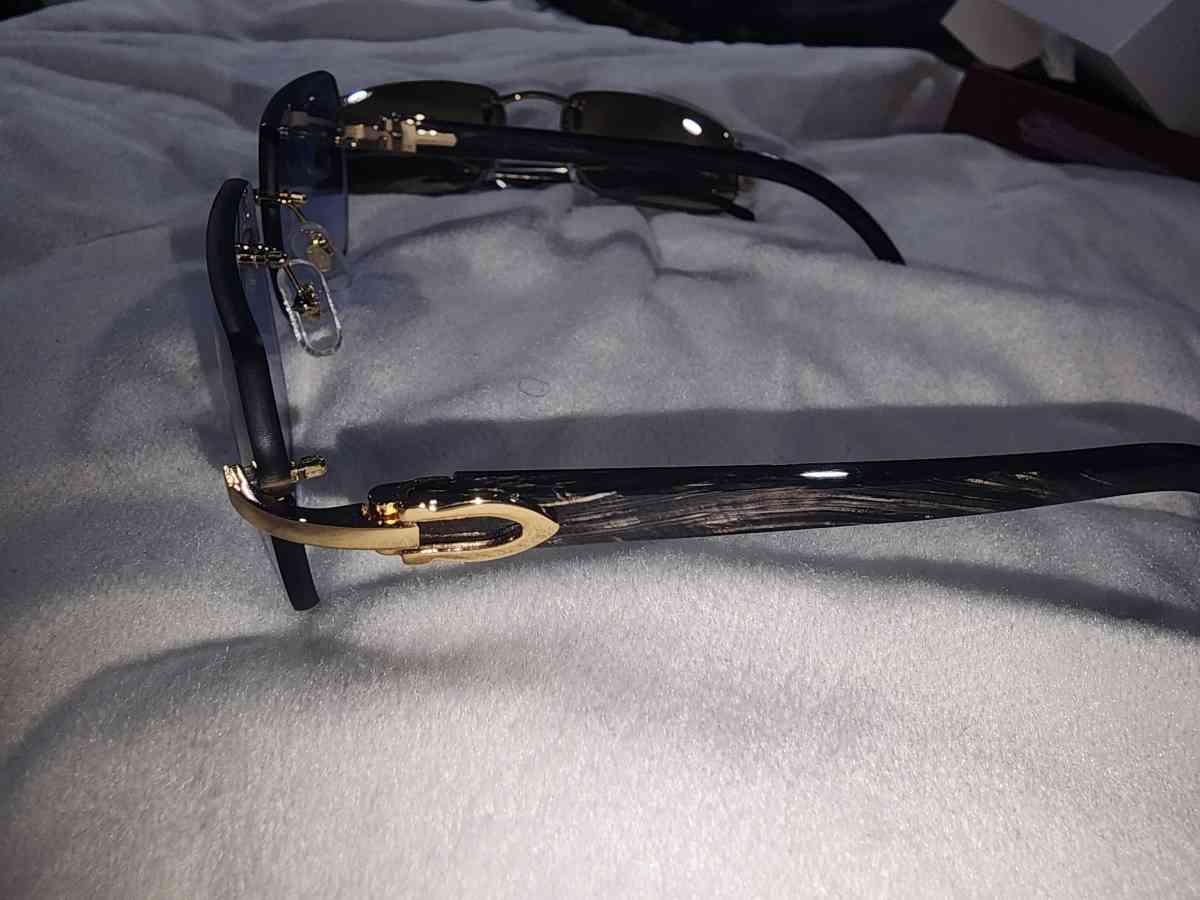 cartier buffs yays new in box - Inkster, Michigan - FleaMarketBay
