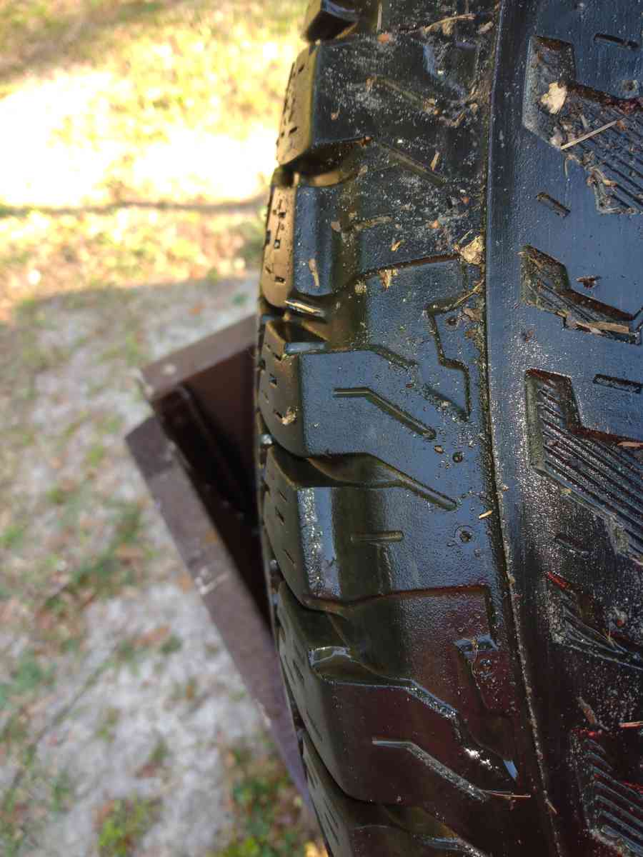 tires and rims - Moss Point, Mississippi
