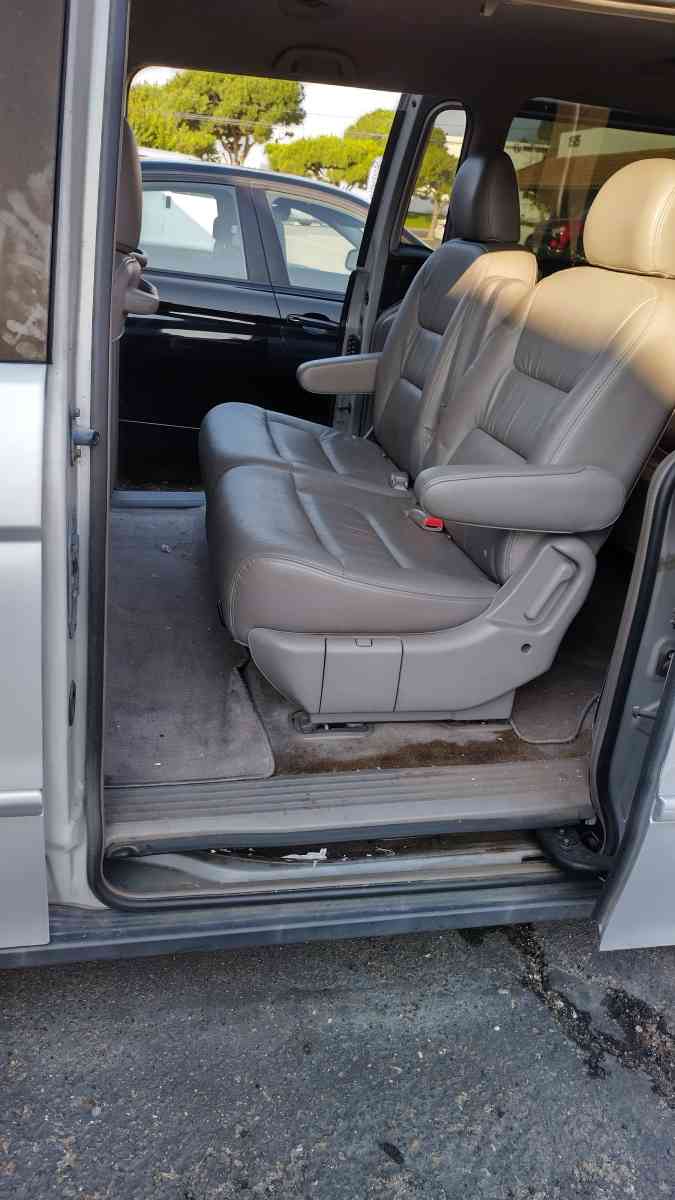 2002 Honda Odyssey EX L - Costa Mesa, California - FleaMarketBay