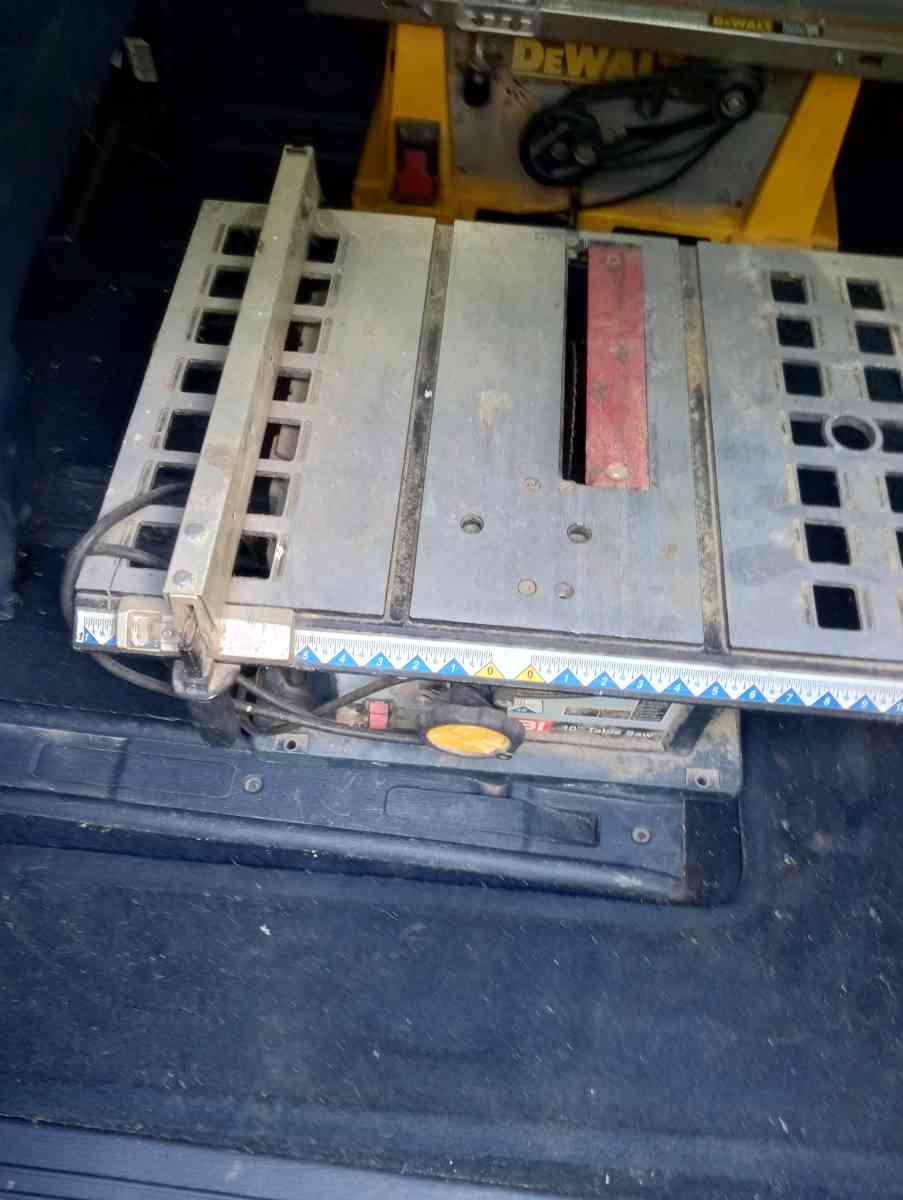 Ryobi table saw - Clinton Township, Michigan