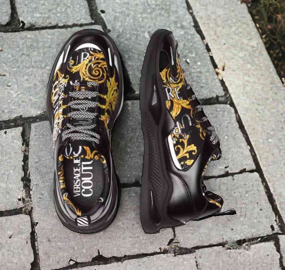 mens size 10 luxury Versace sneakers - Cincinnati, Ohio - FleaMarketBay