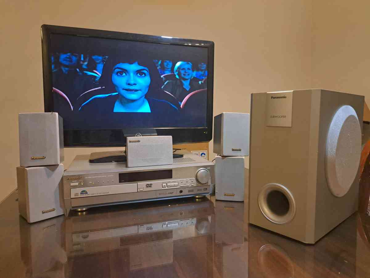 Panasonic DVD CD Home Theater Sound System - Fort Lauderdale, Florida - FleaMarketBay