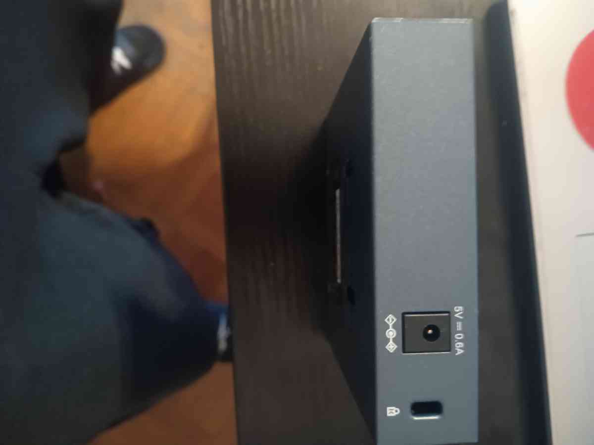 gigabit network switches - Attleboro, Massachusetts - FleaMarketBay