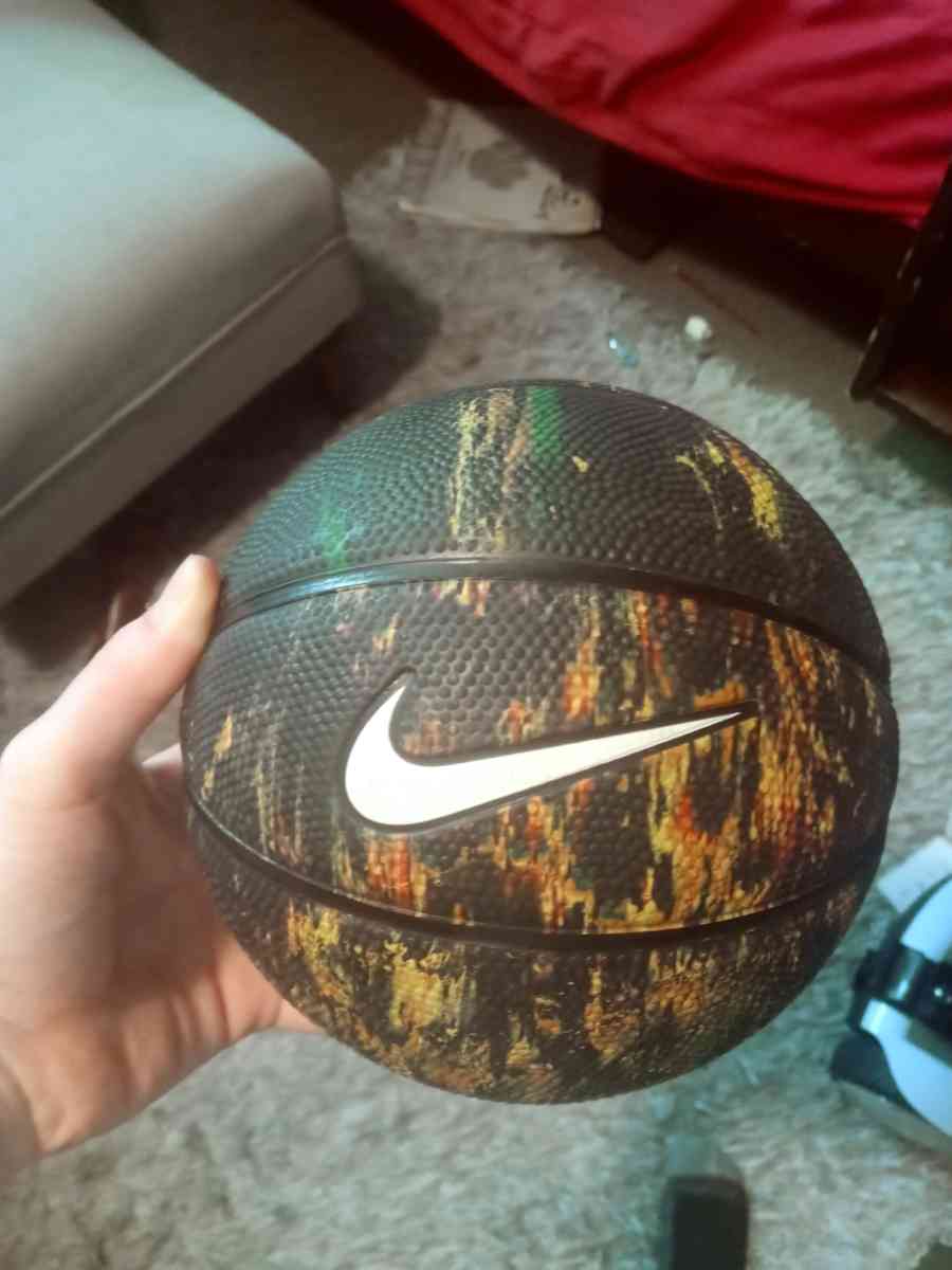 Nike Basketball - Lima, Ohio - FleaMarketBay