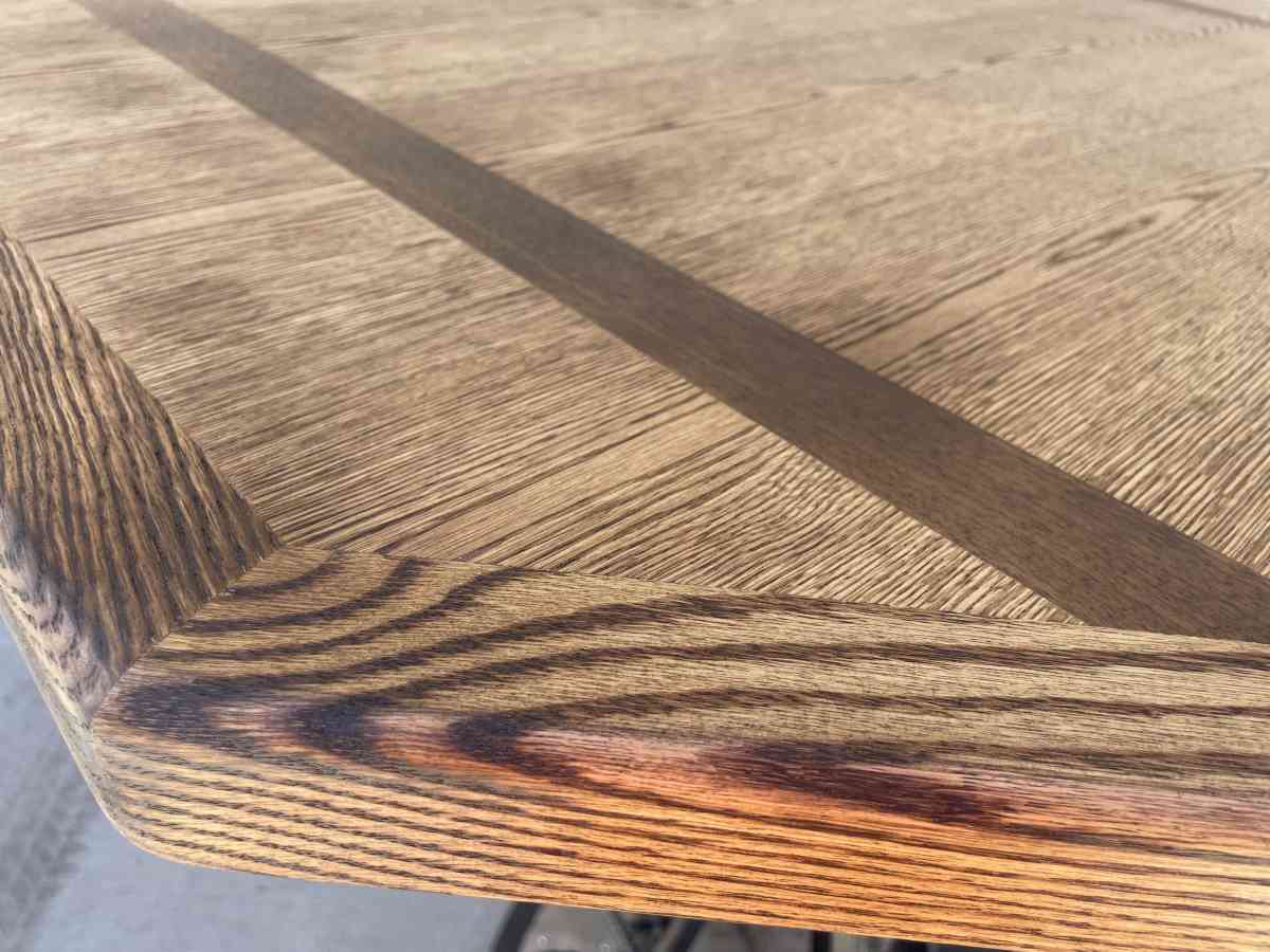 tall bar style table - Eaton, Colorado - FleaMarketBay