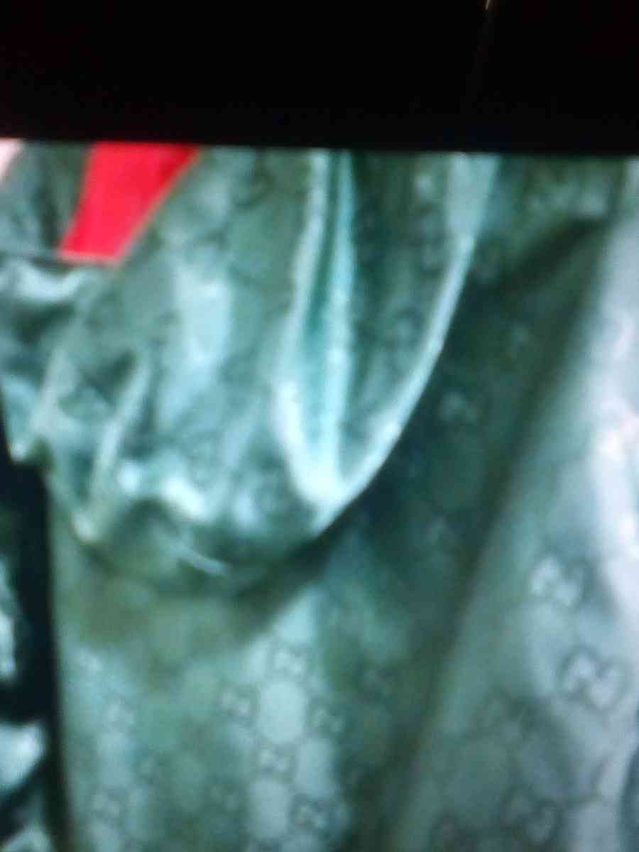 Im selling my Gucci jacket - Detroit, Michigan