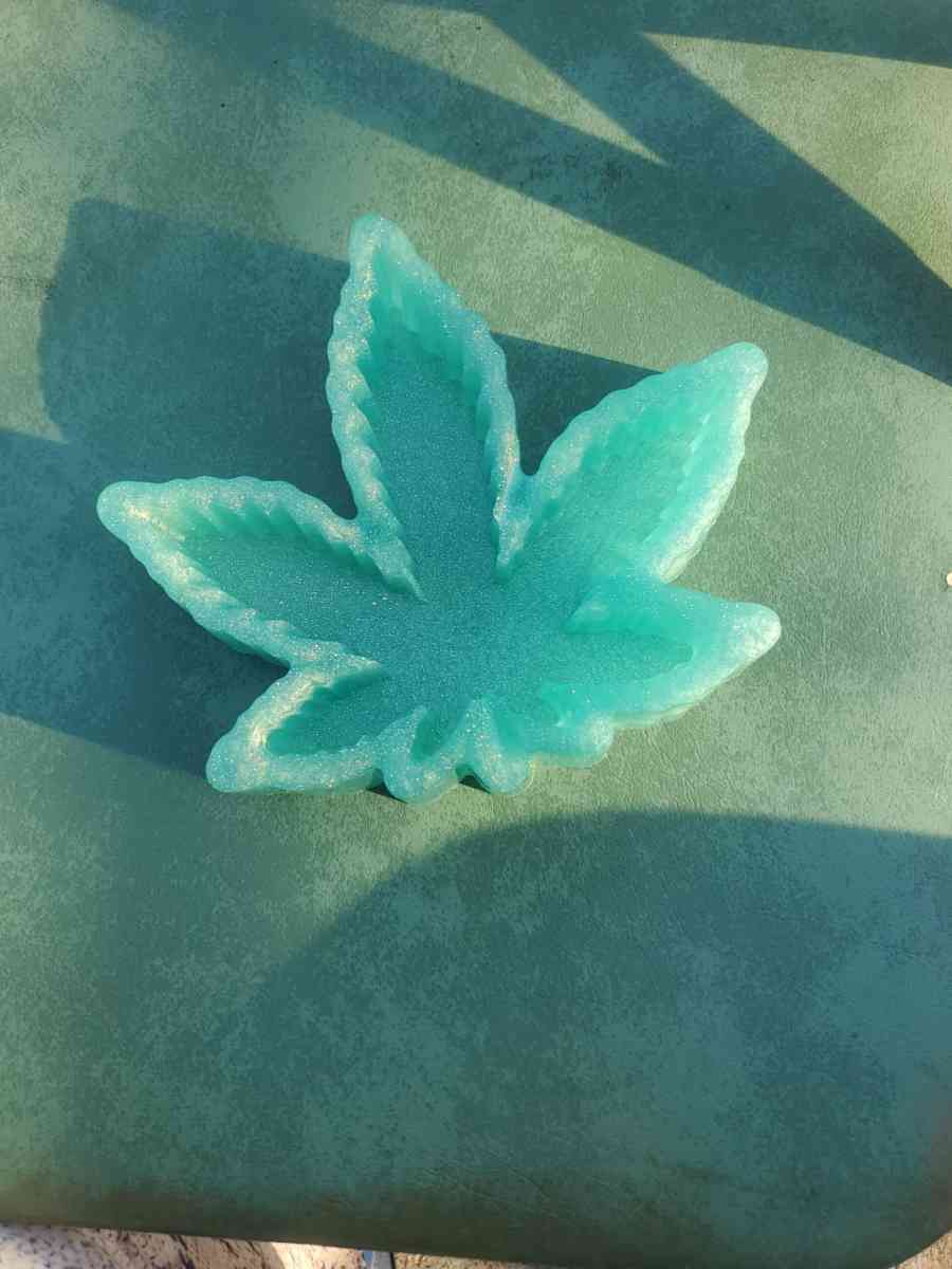 epoxy resin shinny ashtray - Murfreesboro, Tennessee