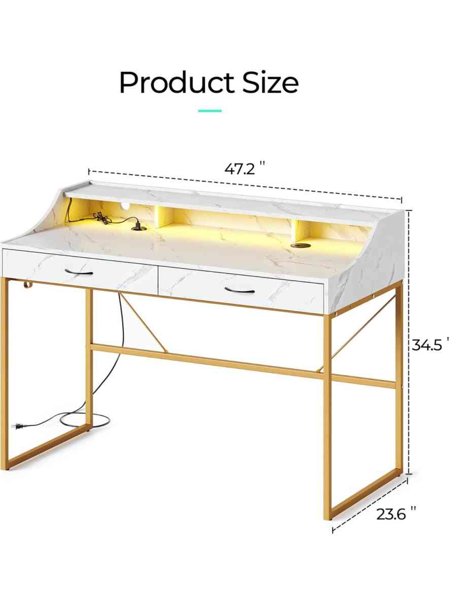desk with LED light - Lawrenceville, Georgia - FleaMarketBay