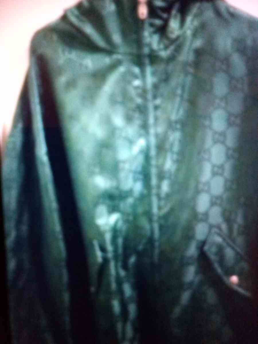 Im selling my Gucci jacket - Detroit, Michigan - FleaMarketBay
