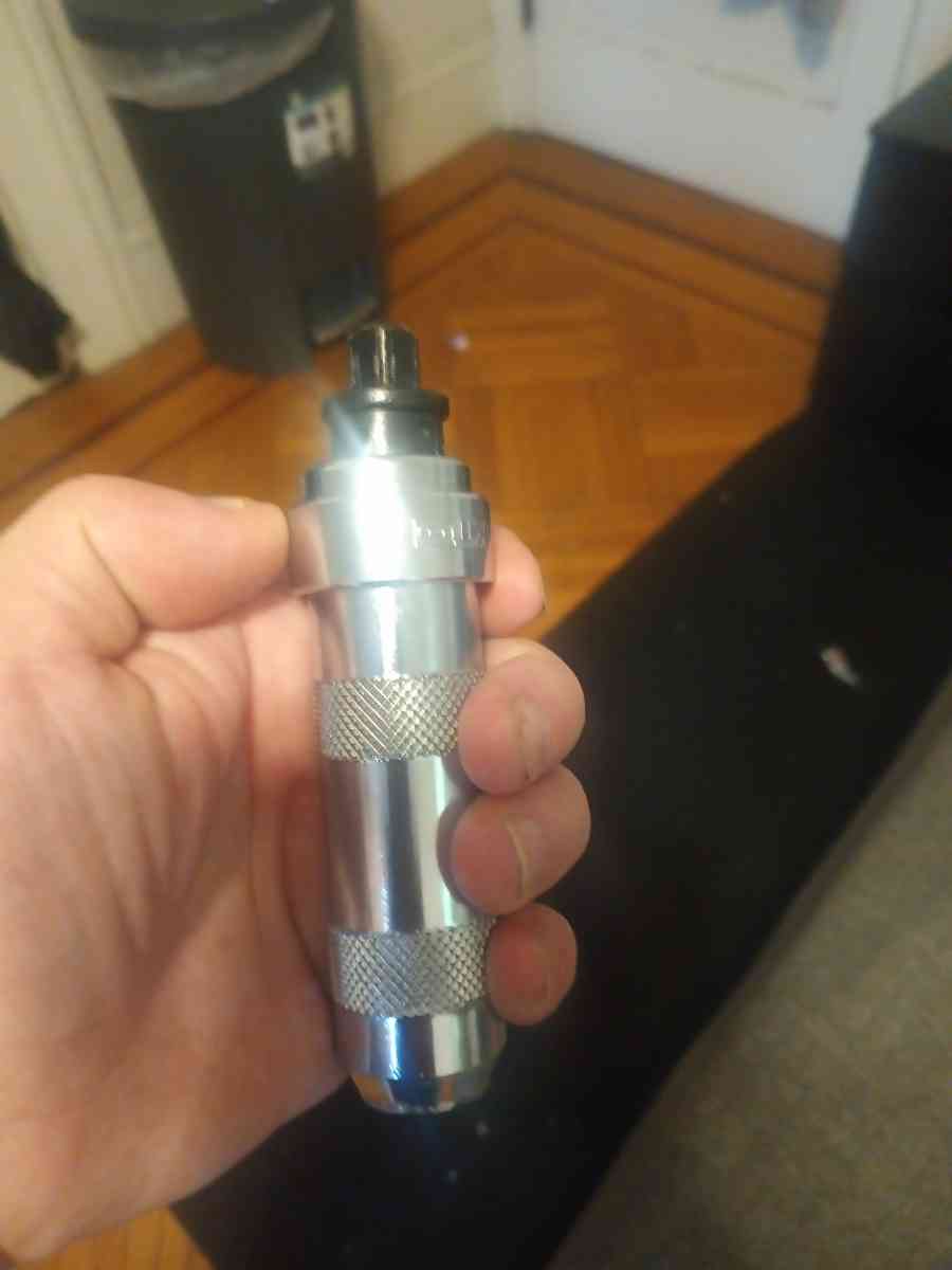 Tectpn manual impact Driver - Attleboro, Massachusetts - FleaMarketBay