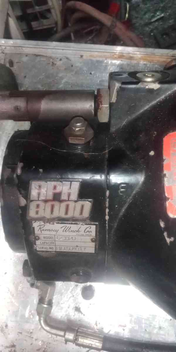 hydraulic winch - Hedrick, Iowa - FleaMarketBay