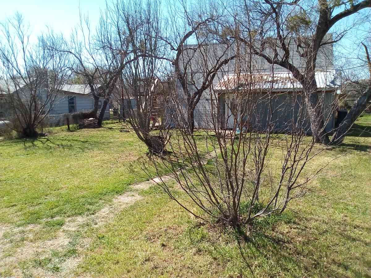 Three Bedroom Loft for rent - San Angelo, Texas - FleaMarketBay