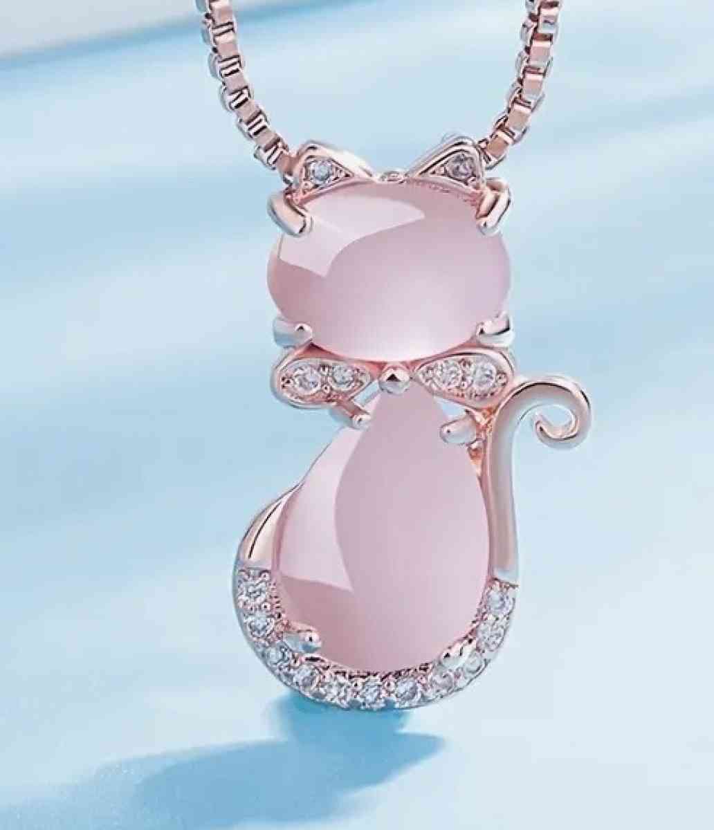 Pink Jade Jadeite Rose Gold Plate Cat Pendant Necklace - Pasadena, California