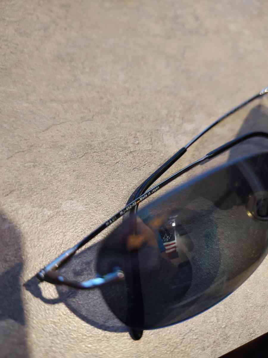 Maui Jim Waikiki Sunglasses - Seattle, Washington - FleaMarketBay