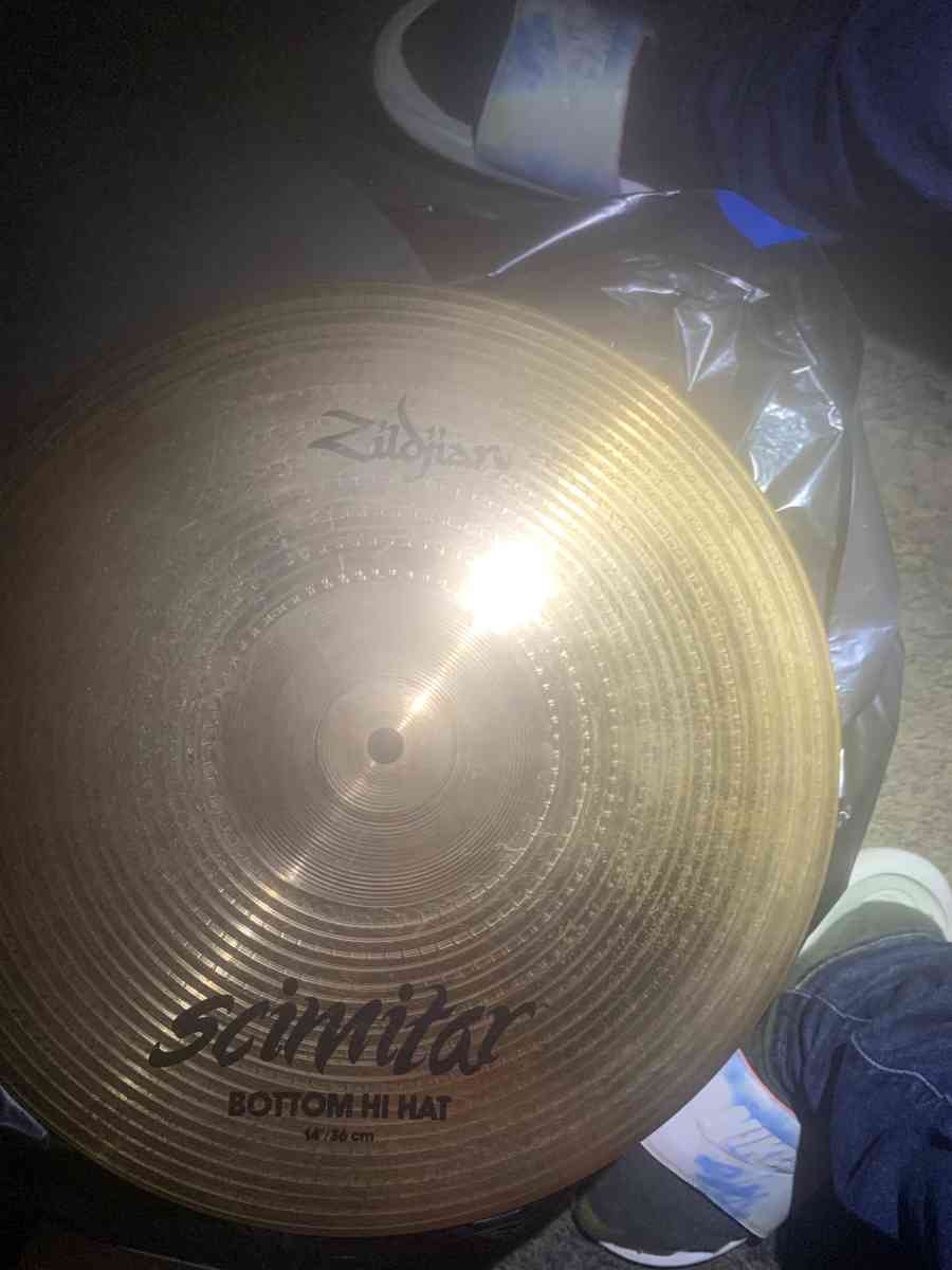 Zildjian Scimitar Hihats Cymbal Set Top and Bottom - Charleston, West Virginia - FleaMarketBay