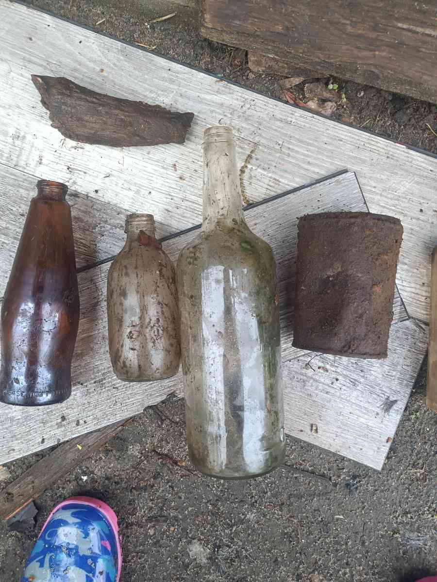 a little bit of everything - Smiths Station, Alabama - FleaMarketBay