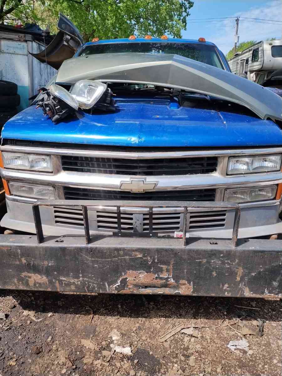 auto spare parts - Albany, Illinois - FleaMarketBay