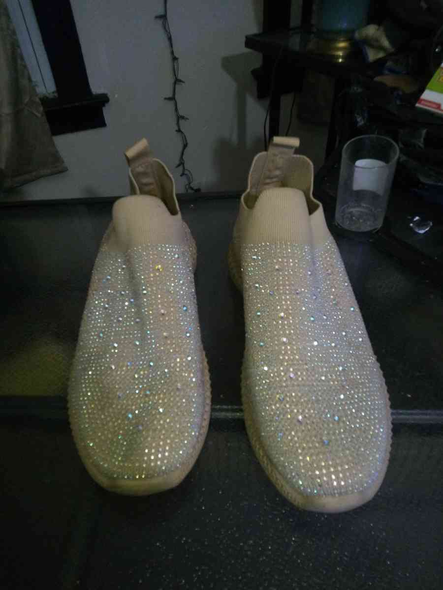 women shoes - Buffalo, New York - FleaMarketBay