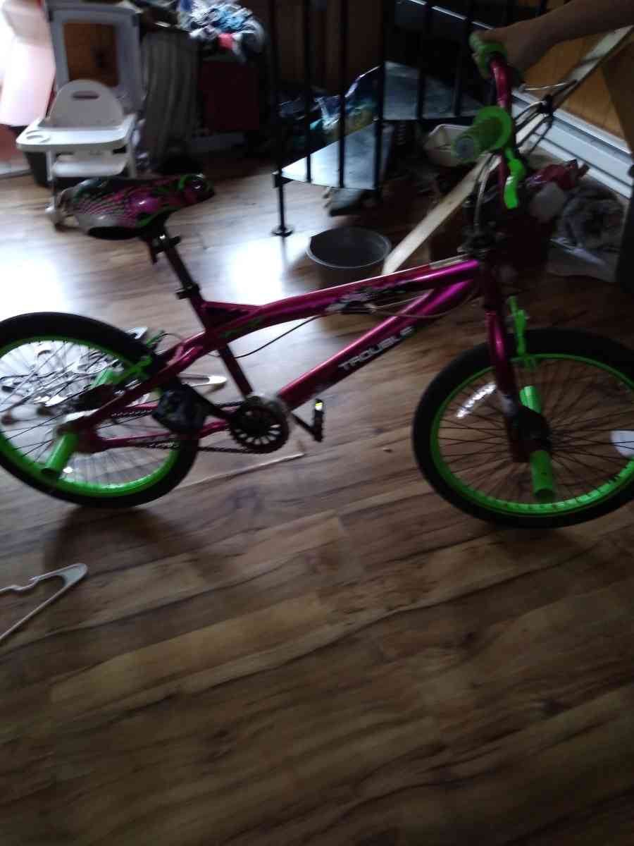 20in freestyle bike - Webster, Massachusetts - FleaMarketBay