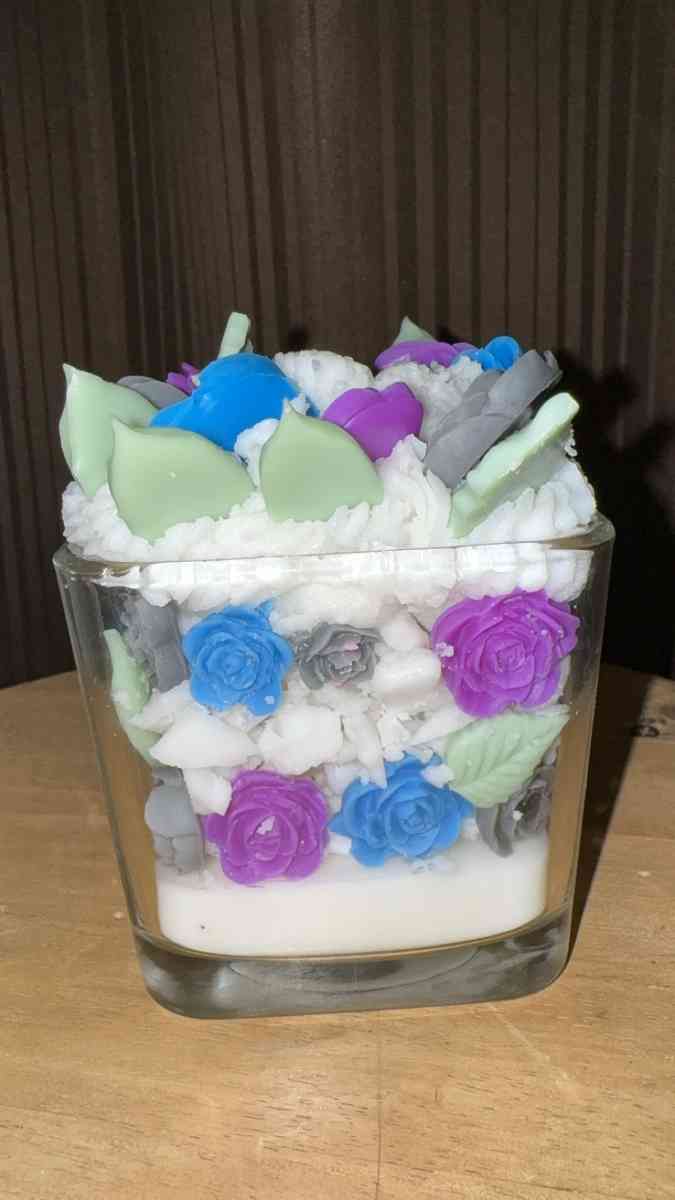 handmade floral candle - Allen, Texas