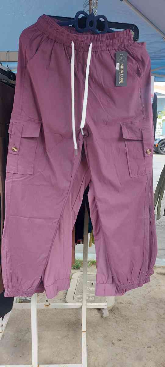 ropa excelente condiciones - Alicia, Arkansas - FleaMarketBay