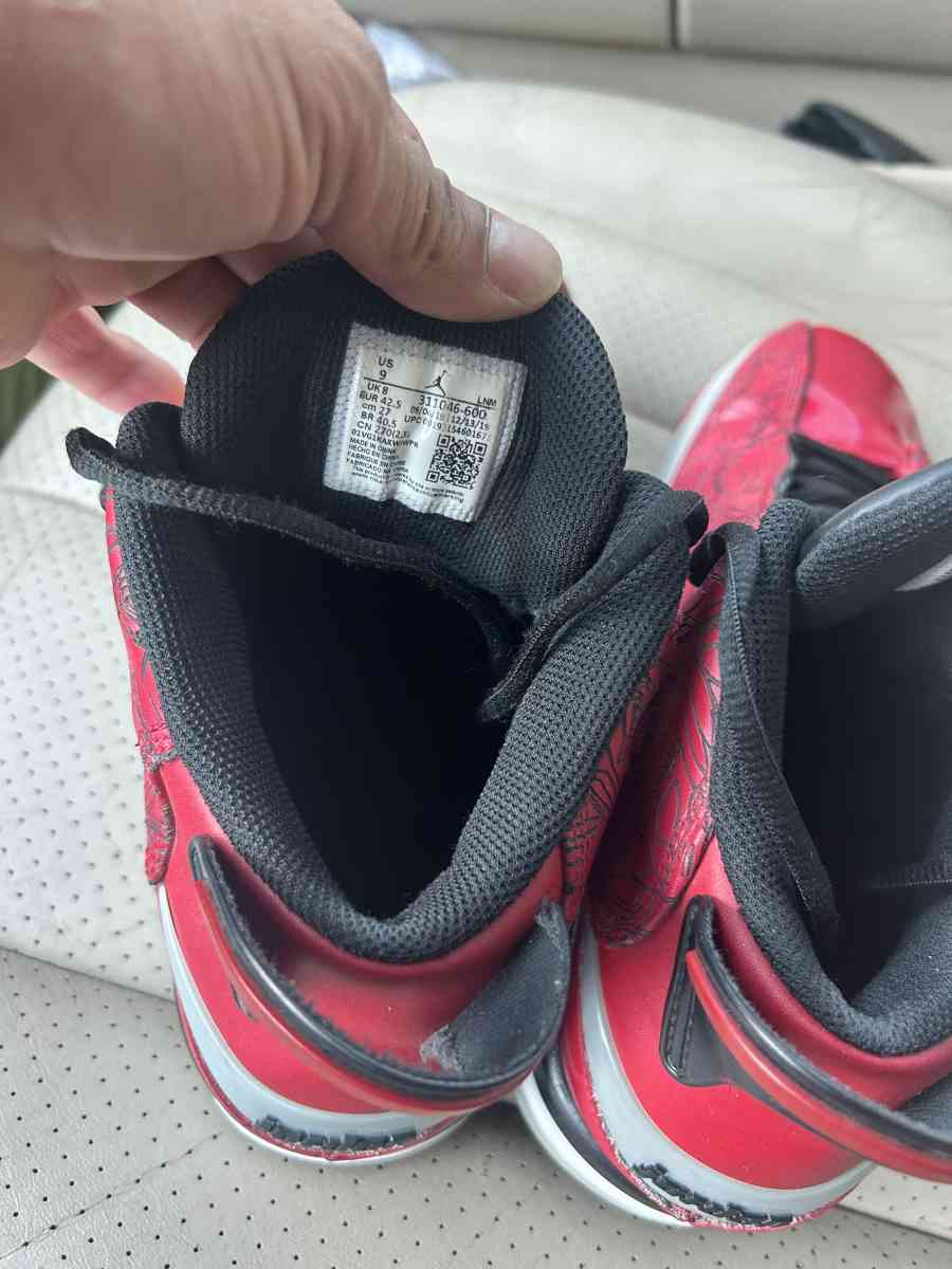 Jordan dub zeros gym red size 9 mens in great condition - Austin, Texas - FleaMarketBay