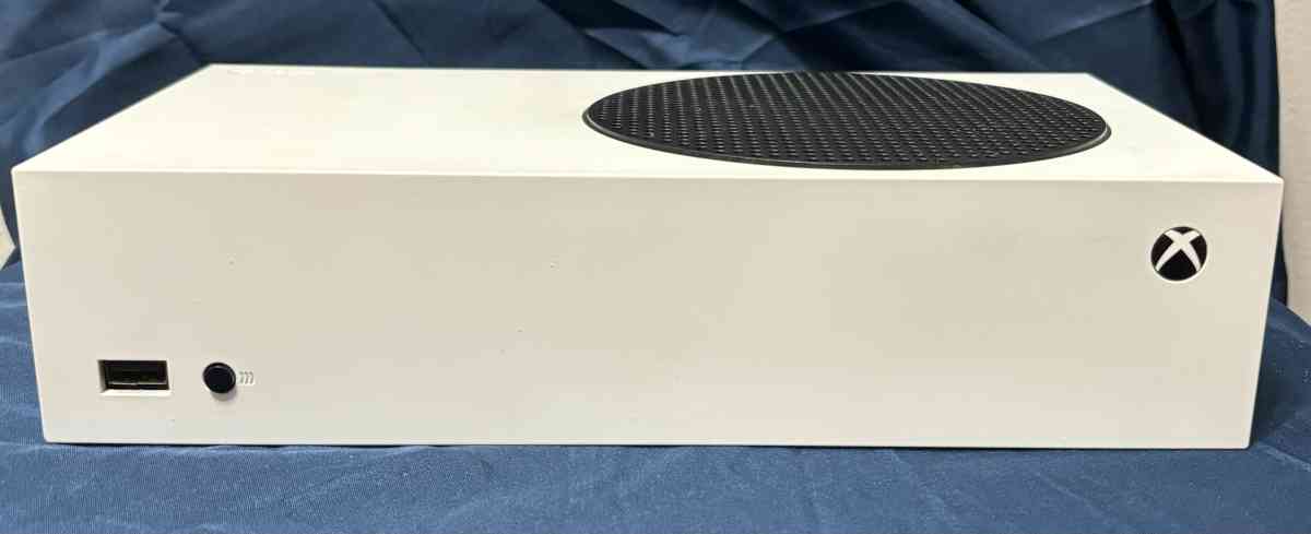 Xbox Series S All Digital - Parkersburg, West Virginia - FleaMarketBay