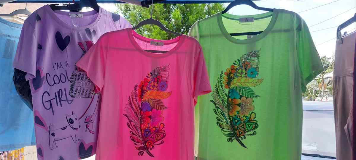 ropa excelente condiciones - Alicia, Arkansas - FleaMarketBay