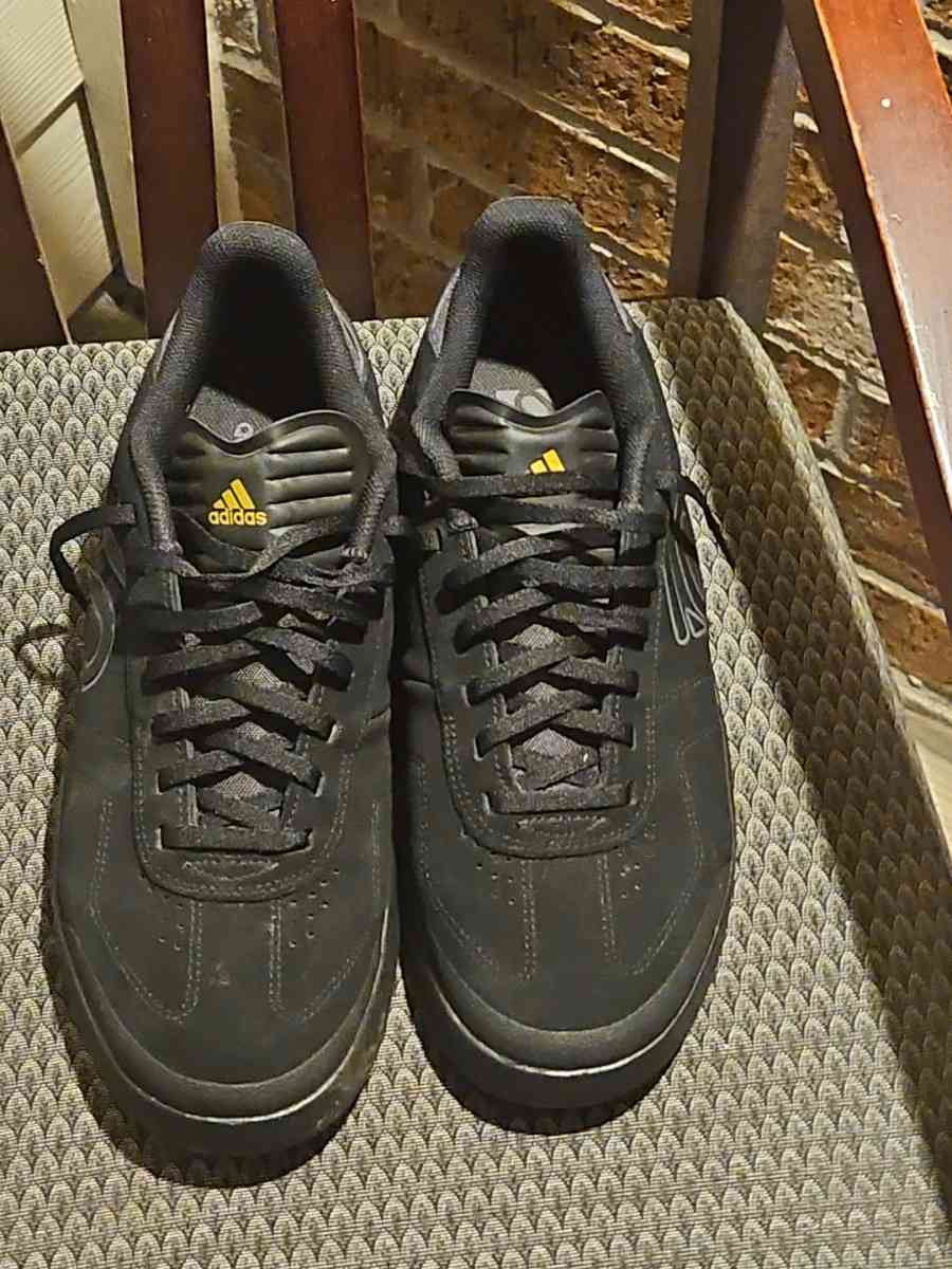 adidas Mens Five Ten Freerider Dlx Mountain Bike Shoes - Magnolia, Texas - FleaMarketBay