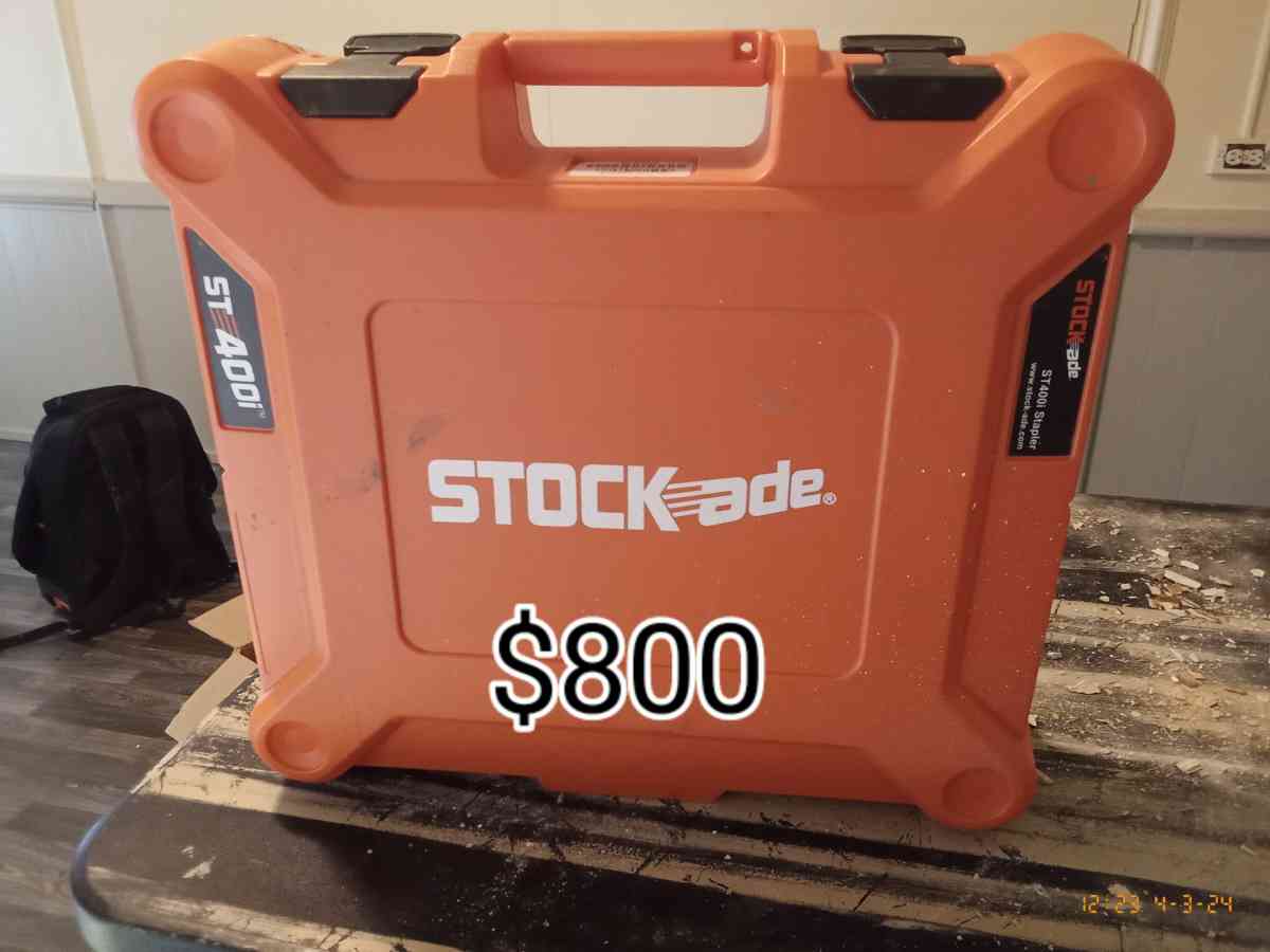 stockade fence stapler - Brooktondale, New York - FleaMarketBay