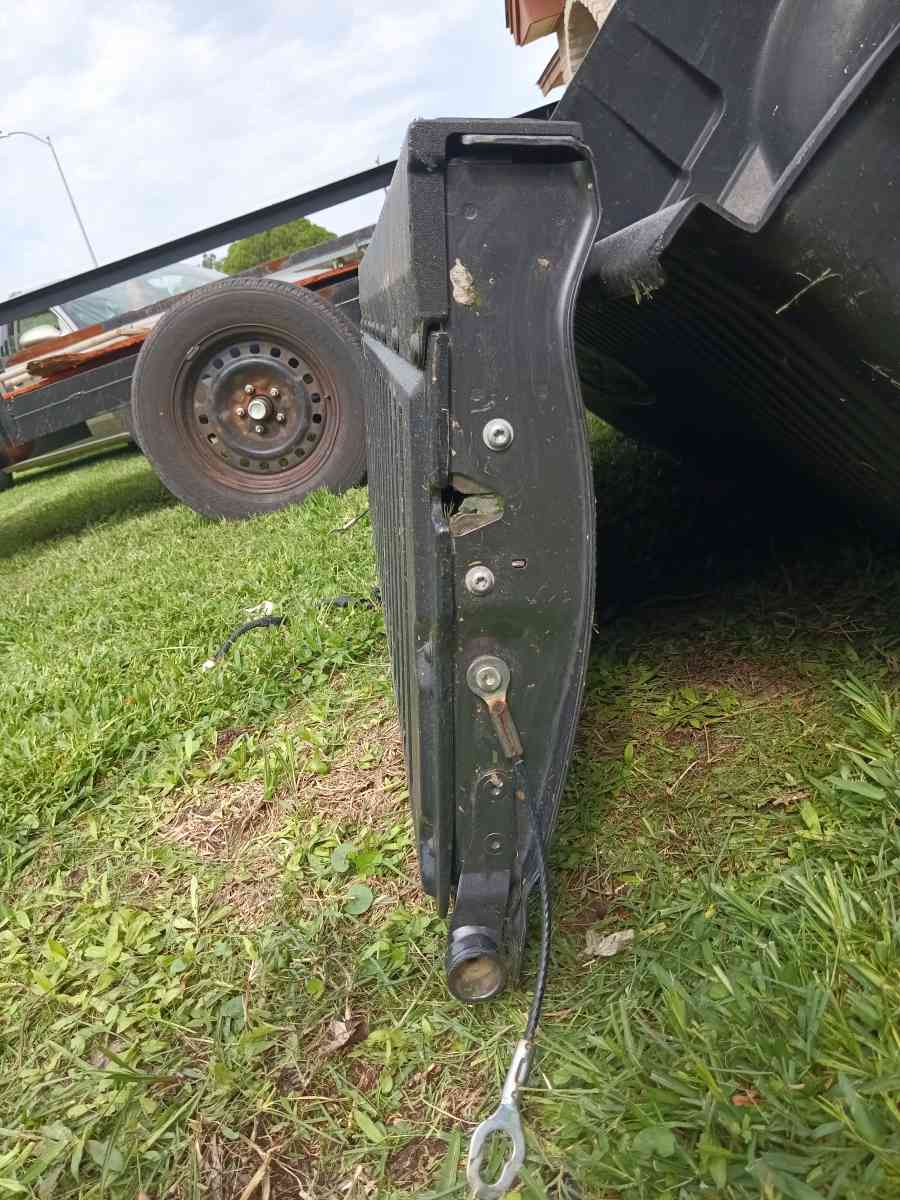 Toyota Tacoma   Tailgate - Houston, Texas - FleaMarketBay