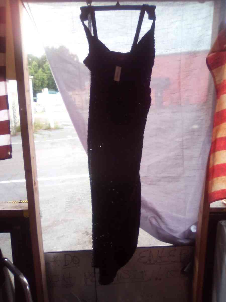 BLACK SPARKLING DRESS - Macon, Georgia - FleaMarketBay