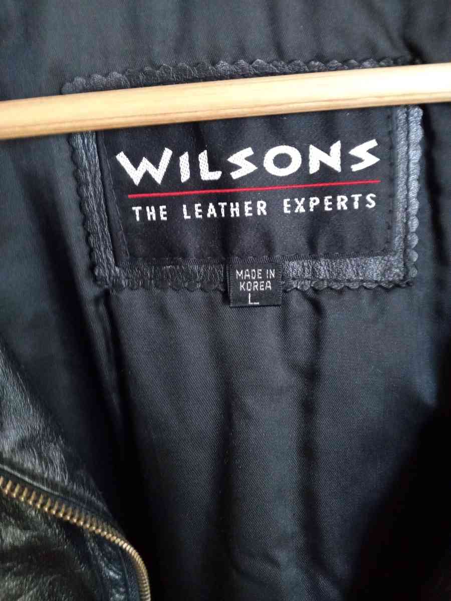 Wilsons leather jacket mens large - Mesa, Arizona - FleaMarketBay