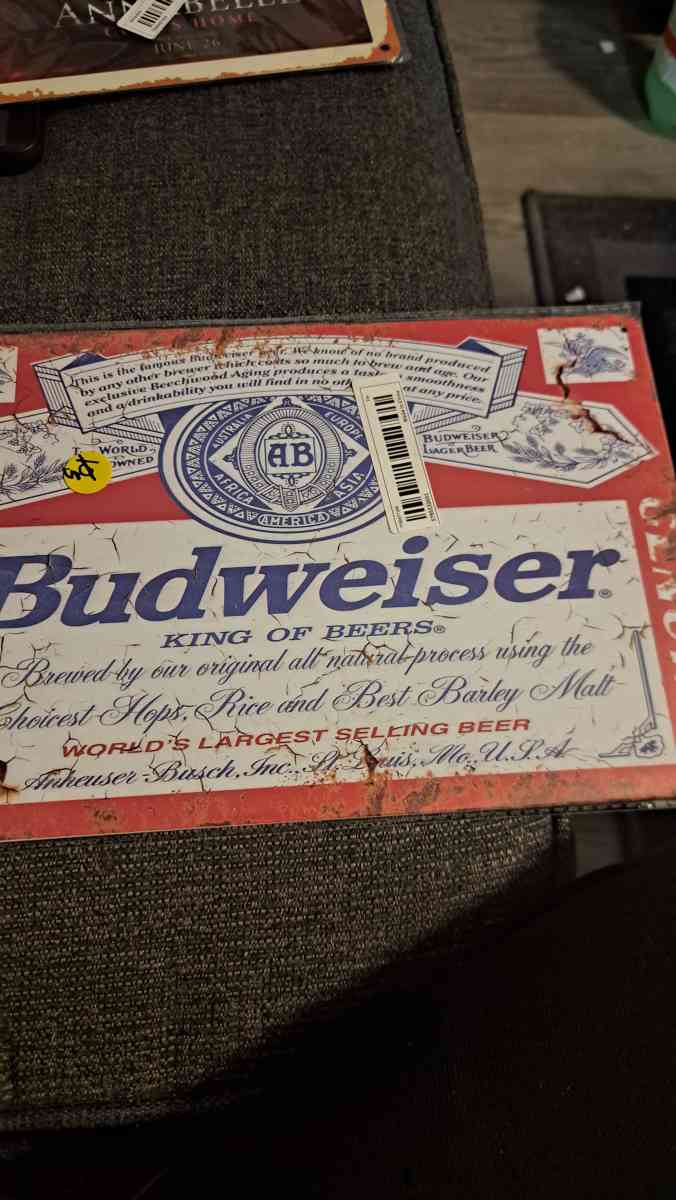 budweiser metal sign 5 dollars - Porterville, California