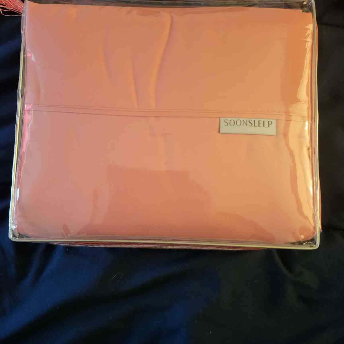 bed sheet set - Bloomsburg, Pennsylvania - FleaMarketBay