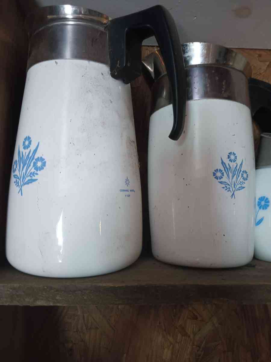 vintage Pyrex casserole dish and bowls - South Solon, Ohio - FleaMarketBay