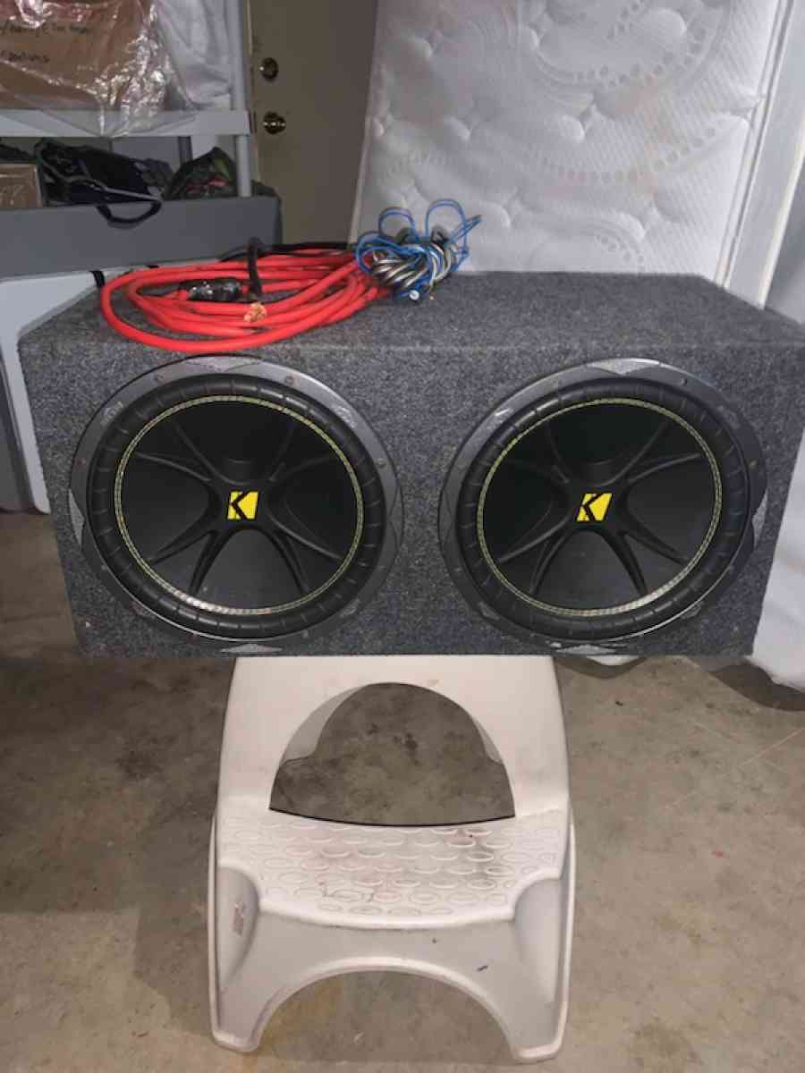 Subwoofer Amp And Cables - Stockton, California - FleaMarketBay