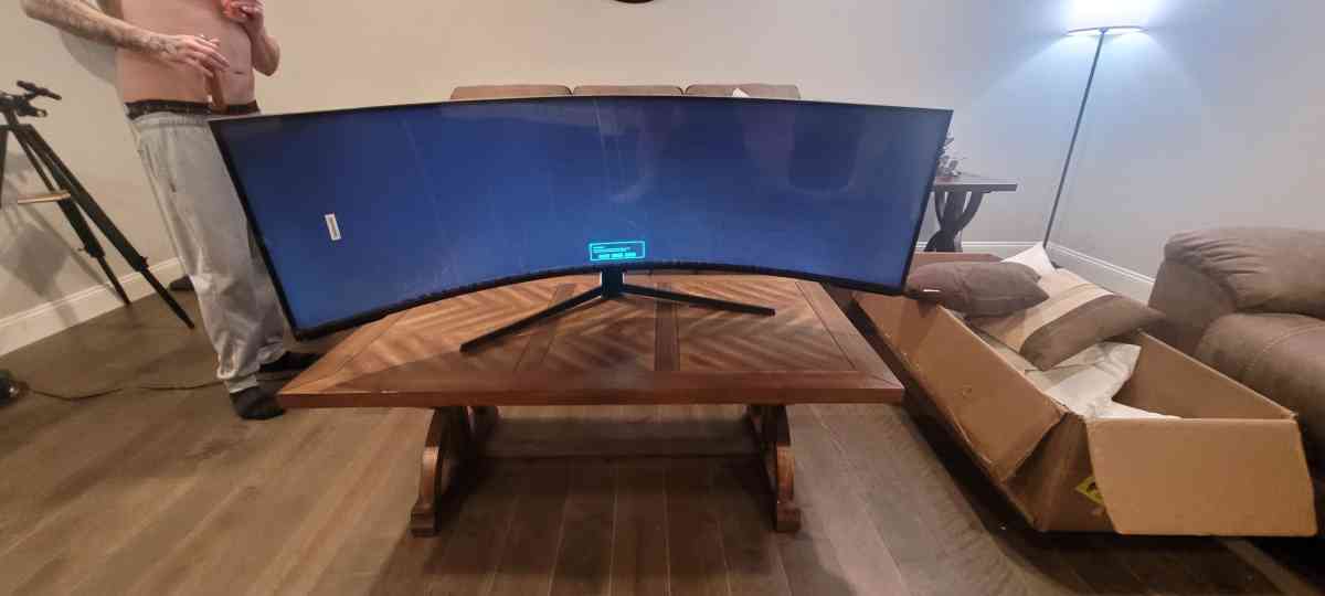 Samsung 57 Odyssey Neo G9 Series Dual 4K UHD Curved Gaming M - Rutherford, Tennessee - FleaMarketBay
