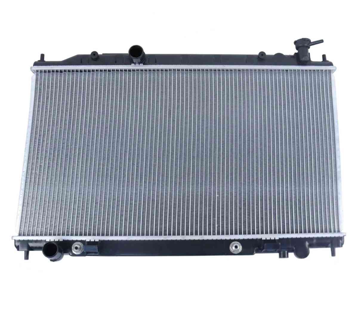2006 Nissan Altima radiator - Hixson, Tennessee - FleaMarketBay