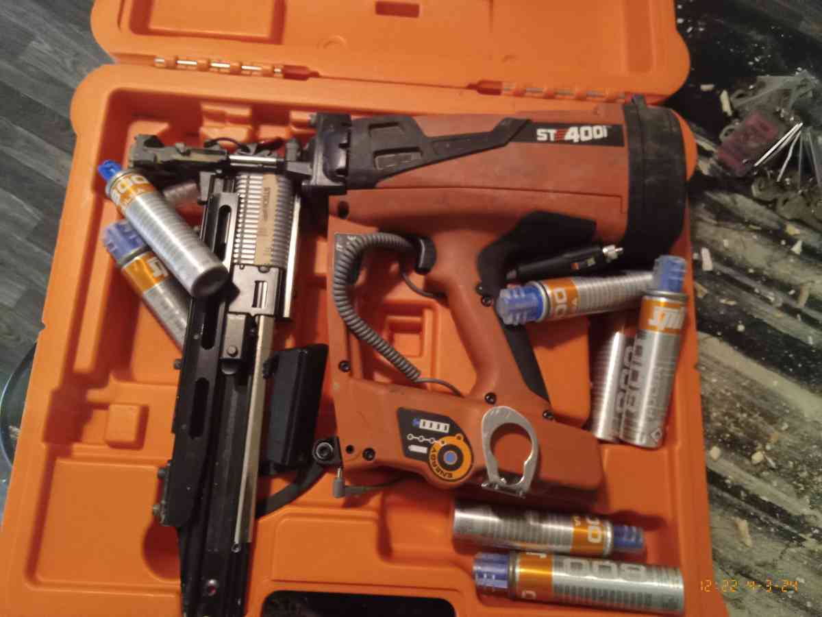 stockade fence stapler - Brooktondale, New York - FleaMarketBay