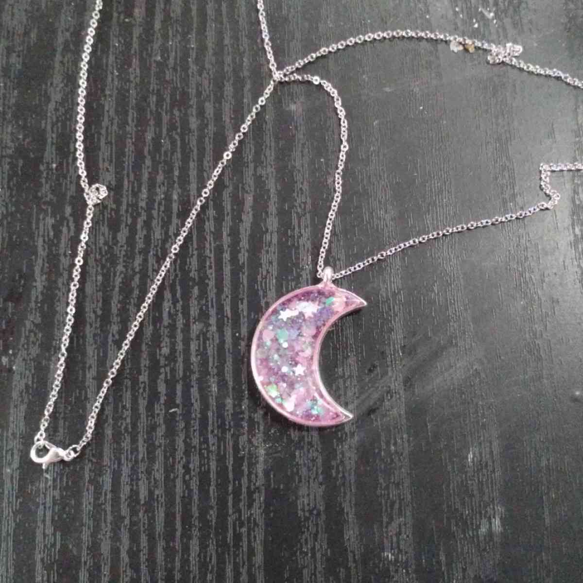 Hand crafted necklaces - Erie, Pennsylvania - FleaMarketBay