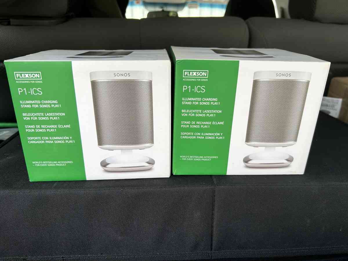 Flexson Illuminated Speaker Stands for Sonos Play1 with USB