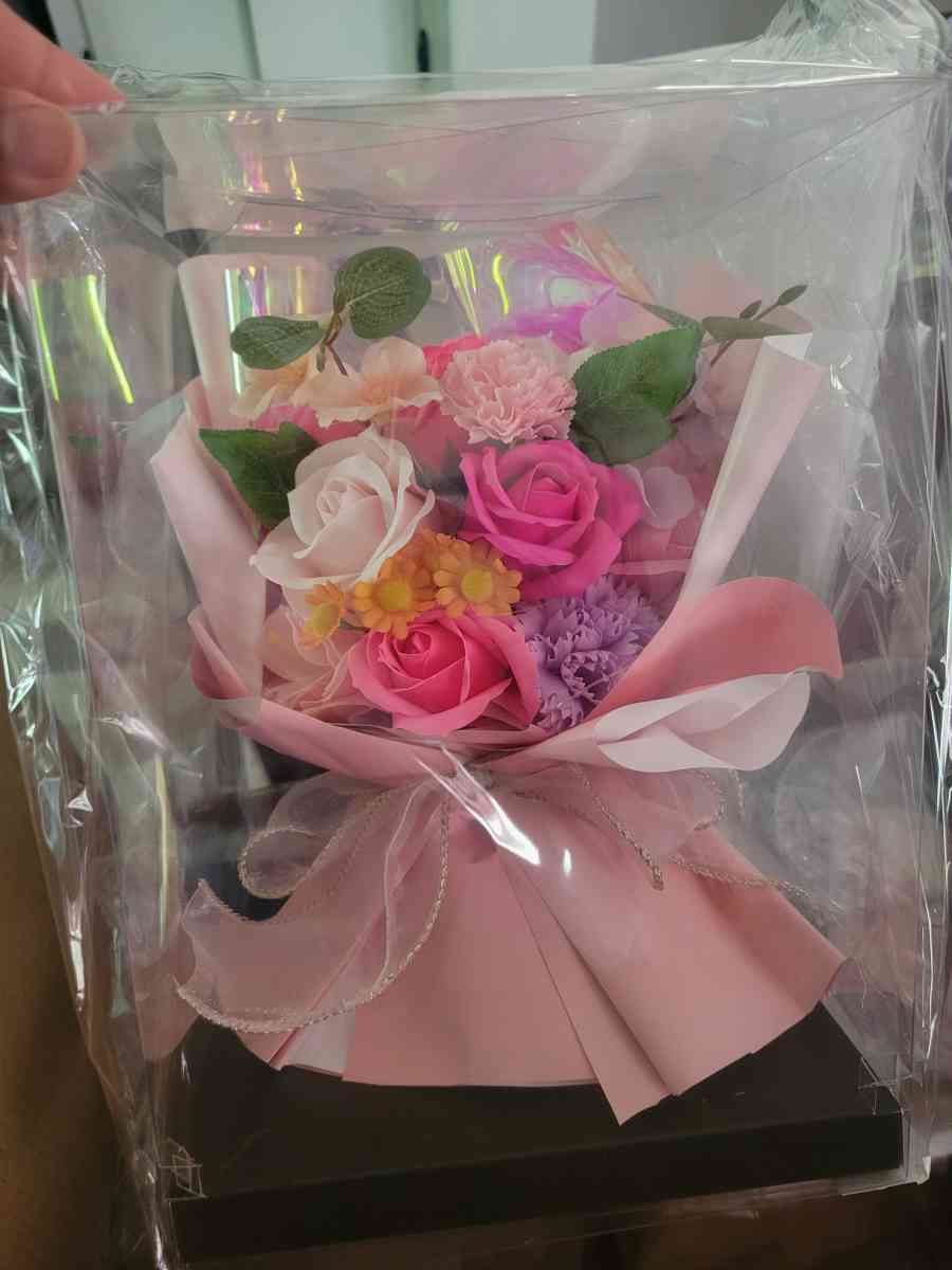 flores artificial muy bonitos - Lithonia, Georgia - FleaMarketBay