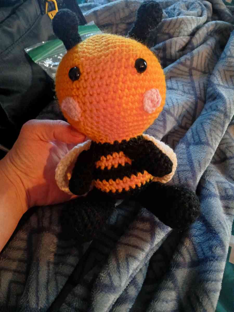 baby Bumble bee - Brooklyn, Connecticut