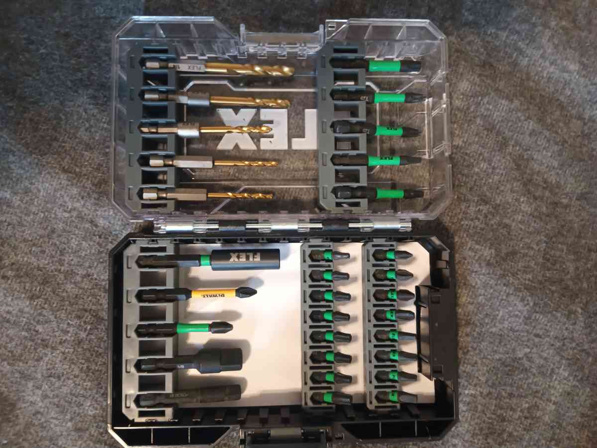 flex drill and other bit set - Attleboro, Massachusetts