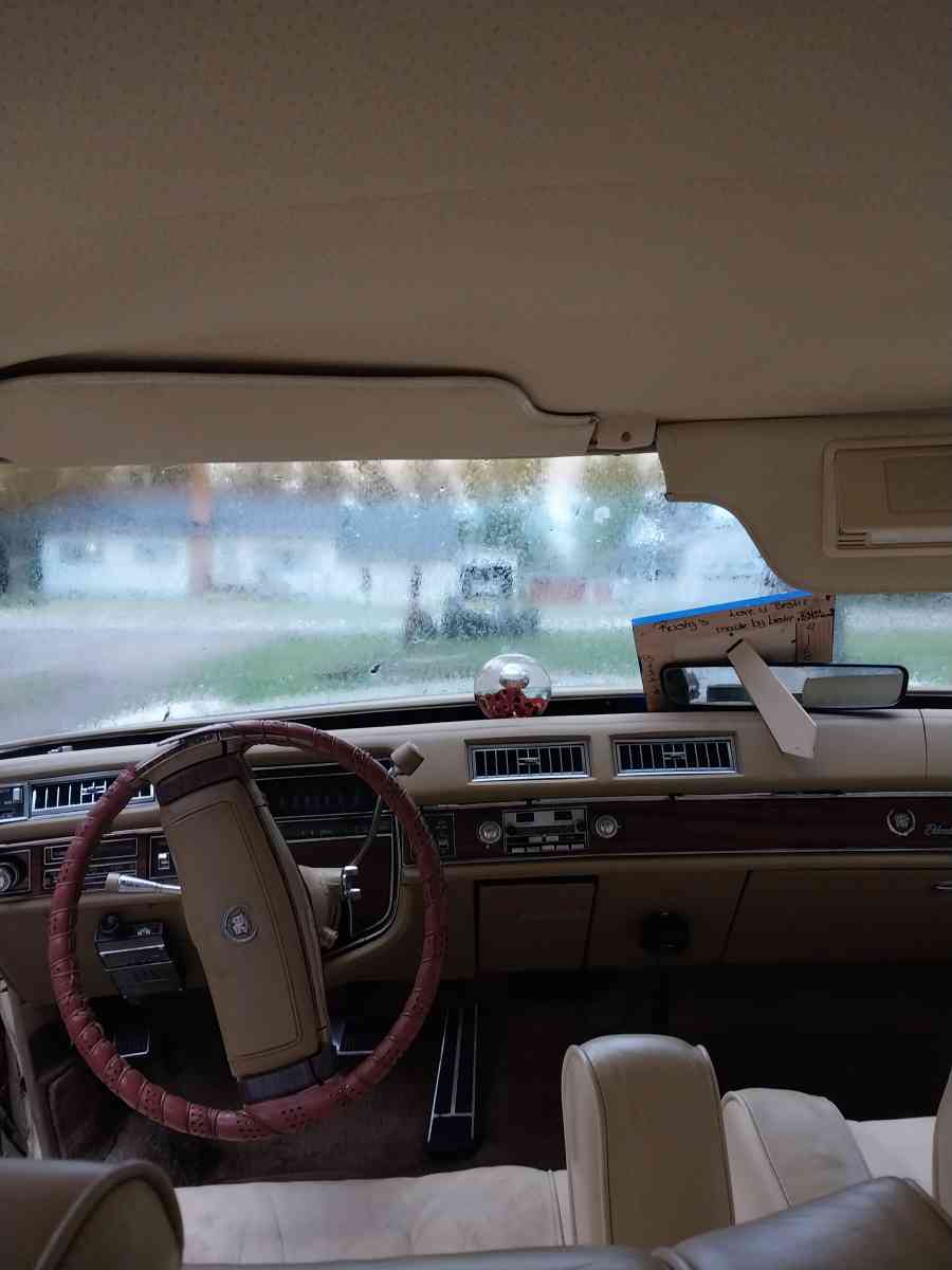 1978 Cadillac beautiful car - Millington, Michigan - FleaMarketBay